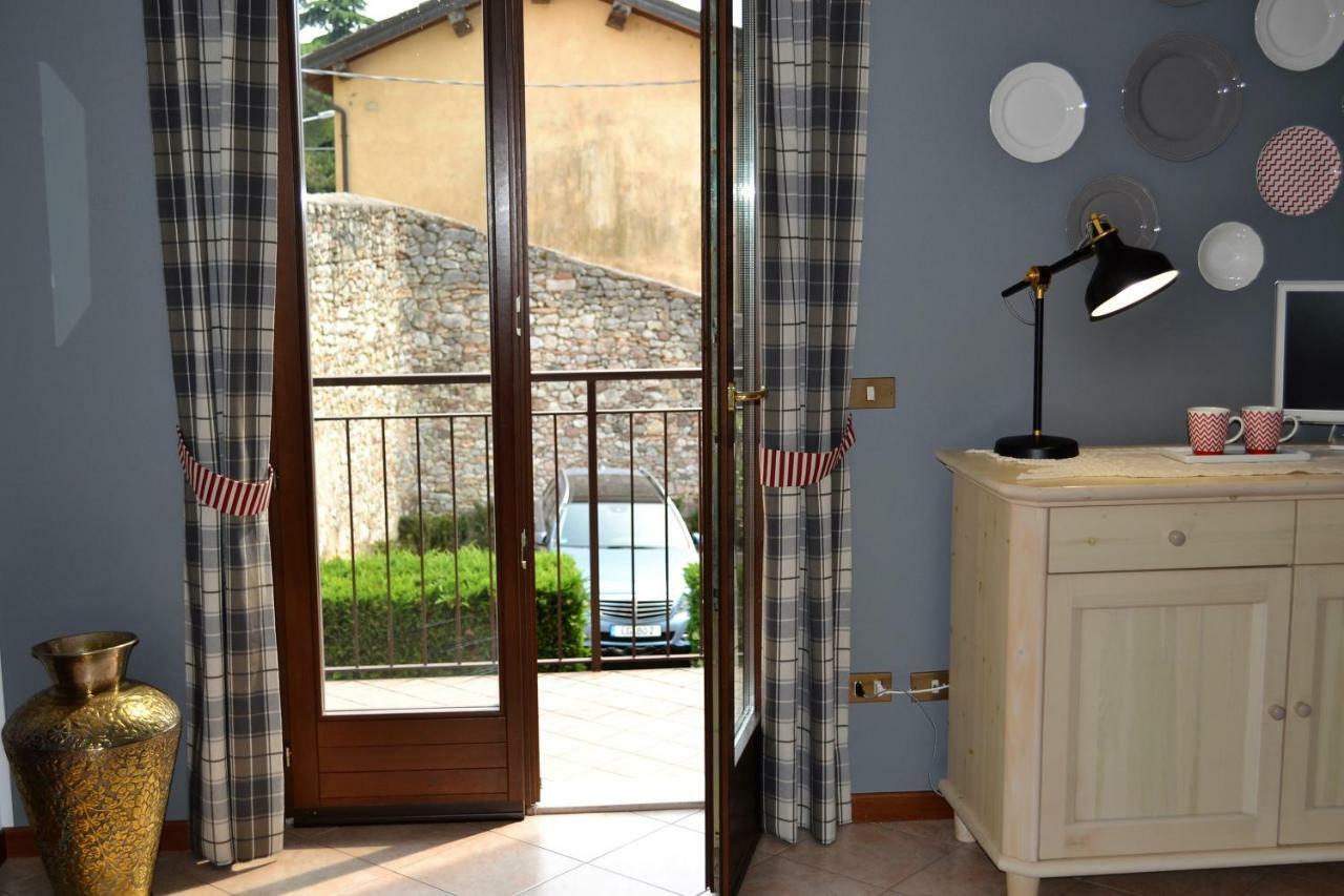 Appartement Torri Centro à Torri Del Benaco Extérieur photo