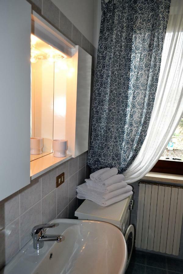 Appartement Torri Centro à Torri Del Benaco Extérieur photo