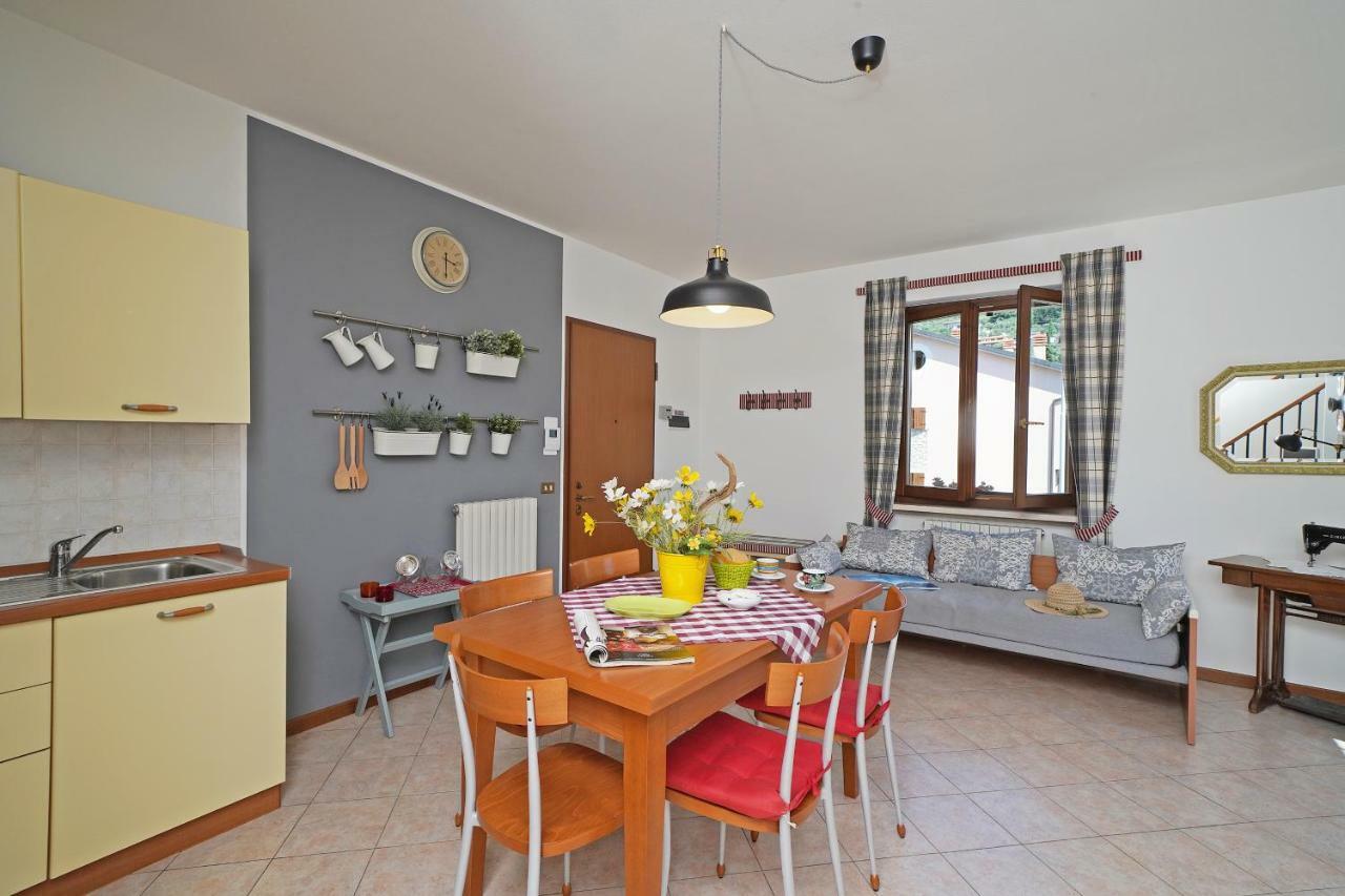 Appartement Torri Centro à Torri Del Benaco Extérieur photo